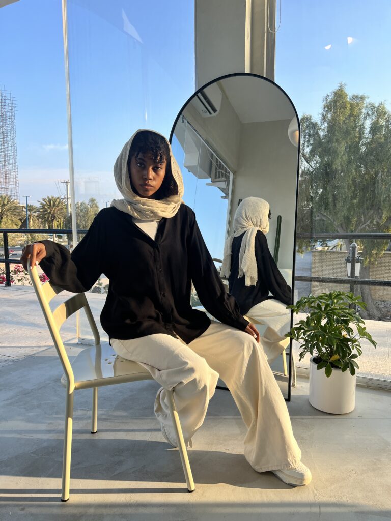 shomiz-linen-black-next