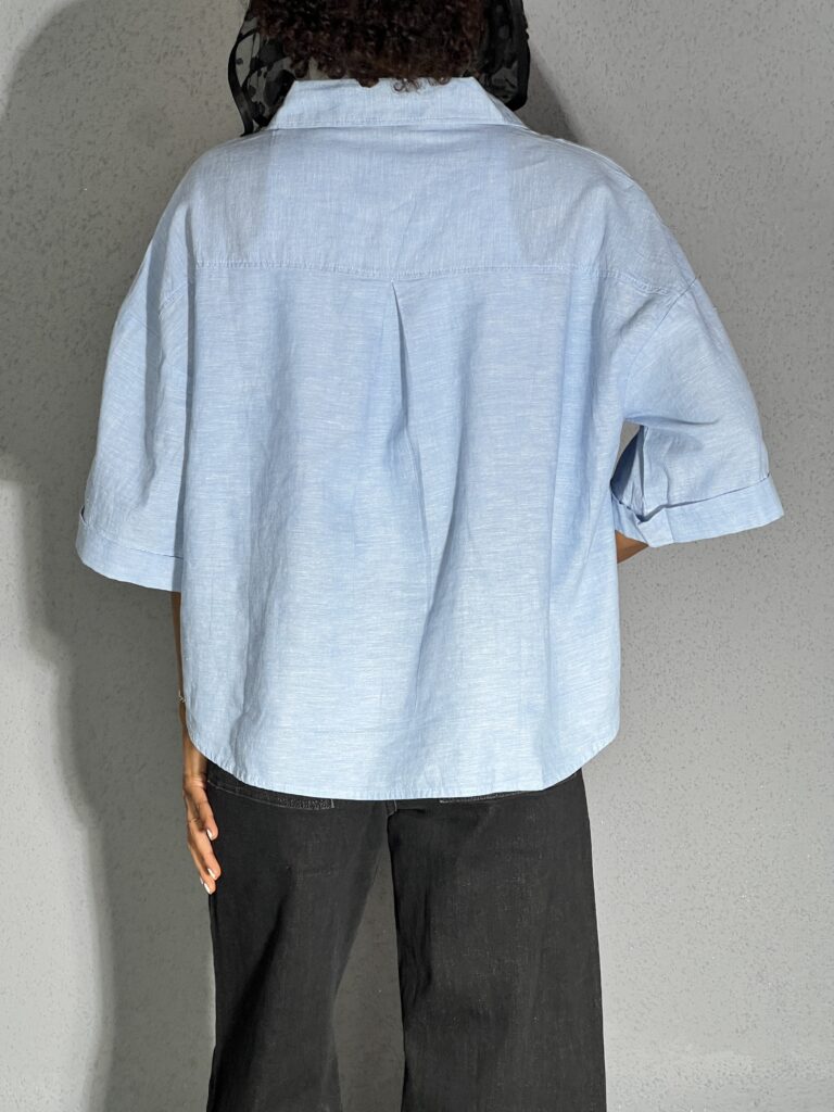shomiz-crop-short-blue-lrj