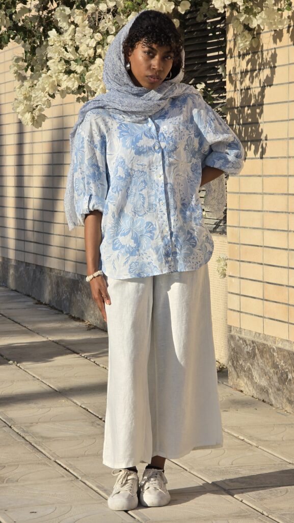 shomiz-linen-lightblue-details